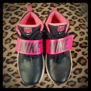 Nike girls size 5Y sneakers